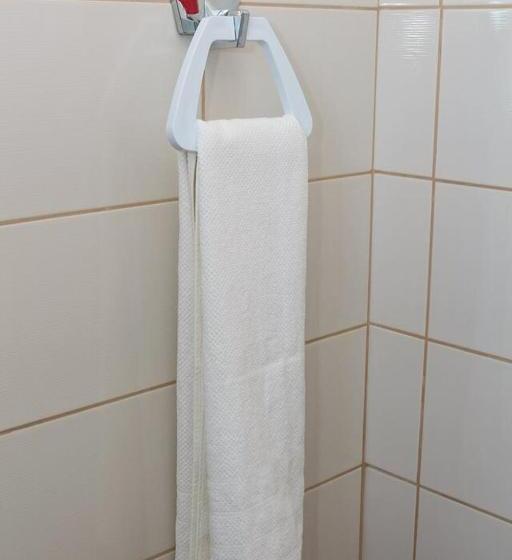 Quarto Estandar, Atlantis