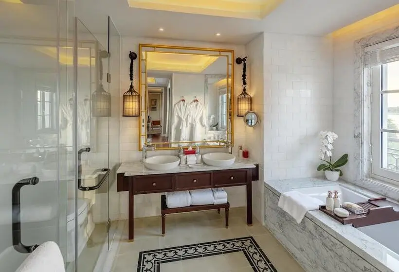 سوییت, Mia Saigon – Luxury Boutique