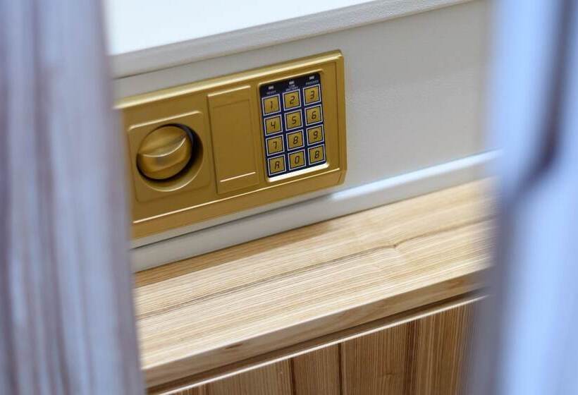 标准间带漩涡浴缸, The Summit Of Mykonos