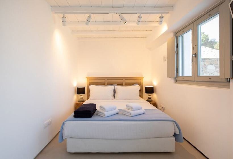 标准间带漩涡浴缸, The Summit Of Mykonos