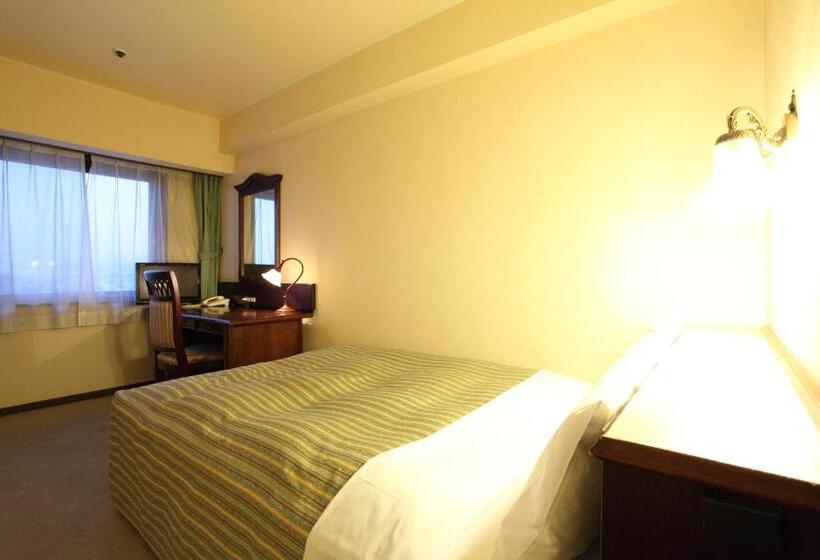 스탠다드 룸, Hirosaki Park