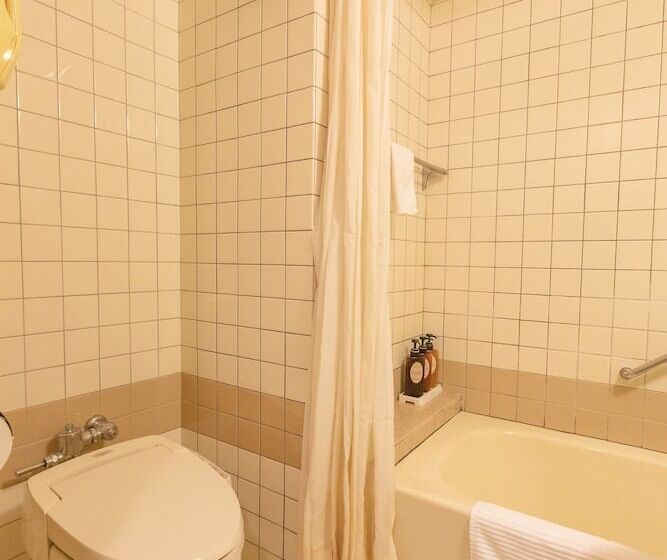 Quarto Estandar, Miyazaki Kanko