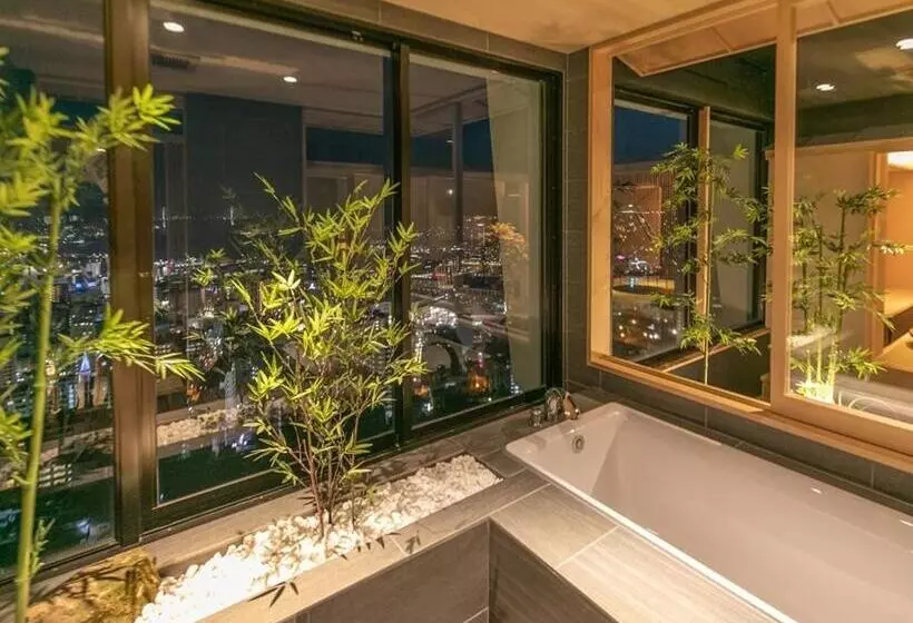 Deluxe Suite Sea View, Nagasaki