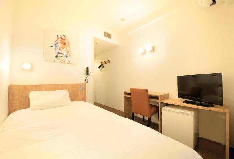 חדר סטנדרט יחיד, Plumm