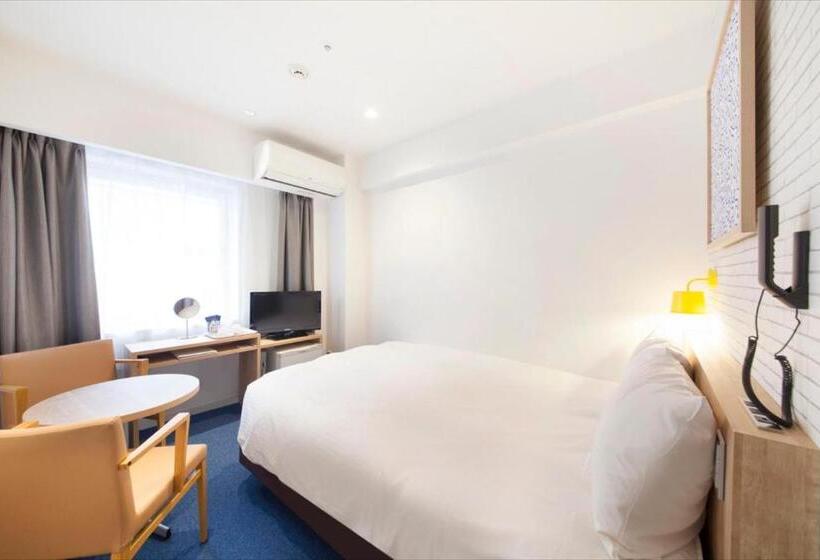 חדר סטנדרט, Plumm