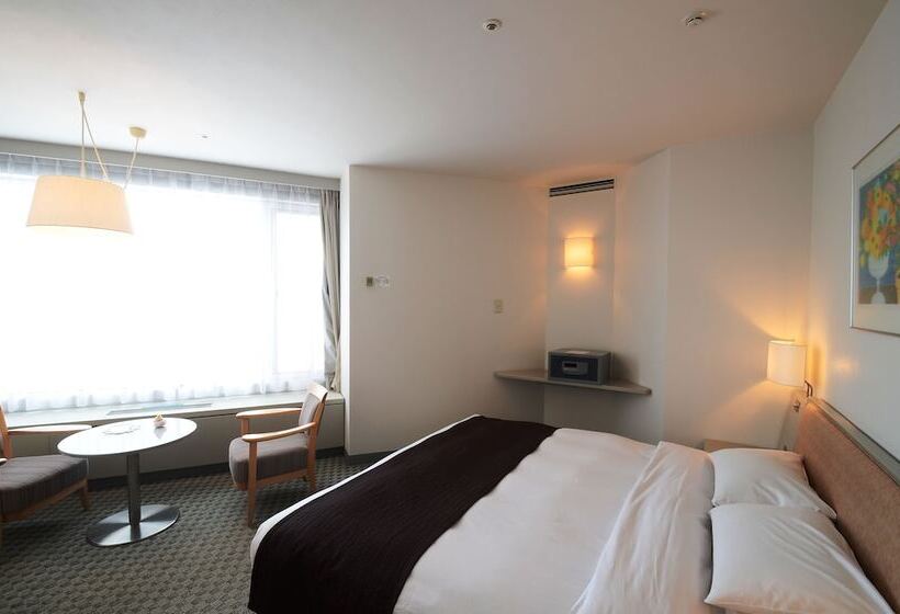 غرفة قياسية, Shin Furano Prince