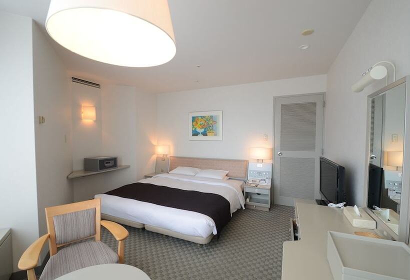 غرفة قياسية, Shin Furano Prince