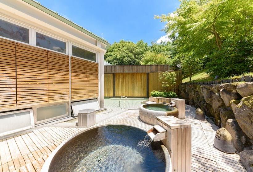 غرفة قياسية فردية, Kijima Kogen