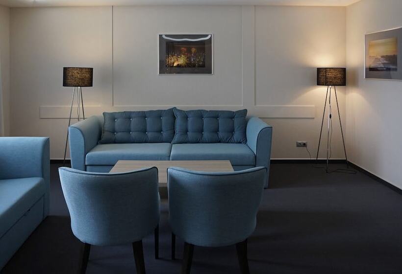 آپارتمان 1 خوابه, Amrita