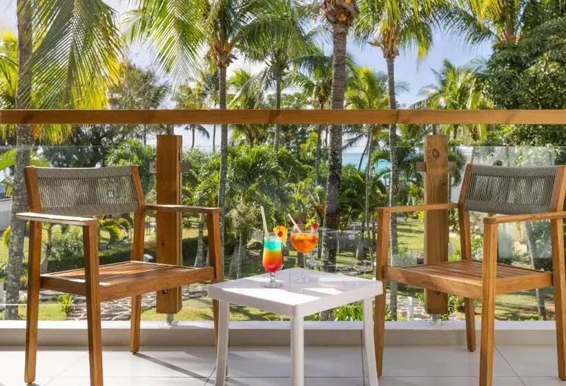 اتاق استاندارد سه تخته با چشم‌انداز باغ, Coral Azur Beach Resort Mont Choisy