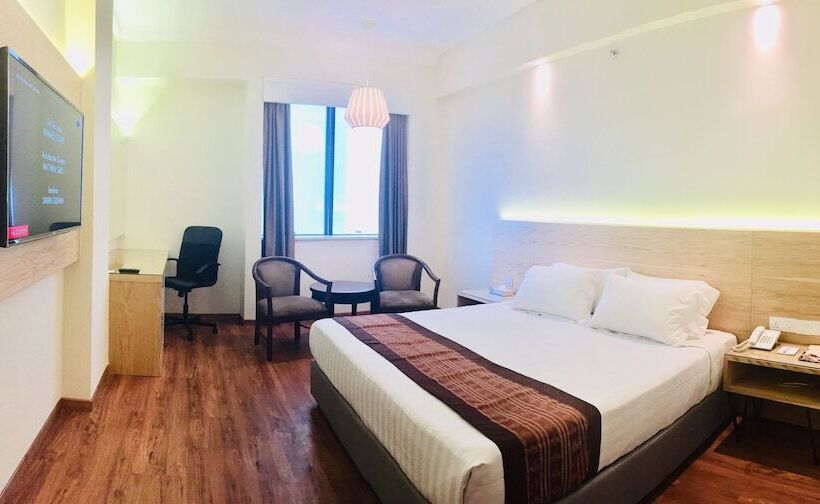 Номер Superior, Crystal Crown