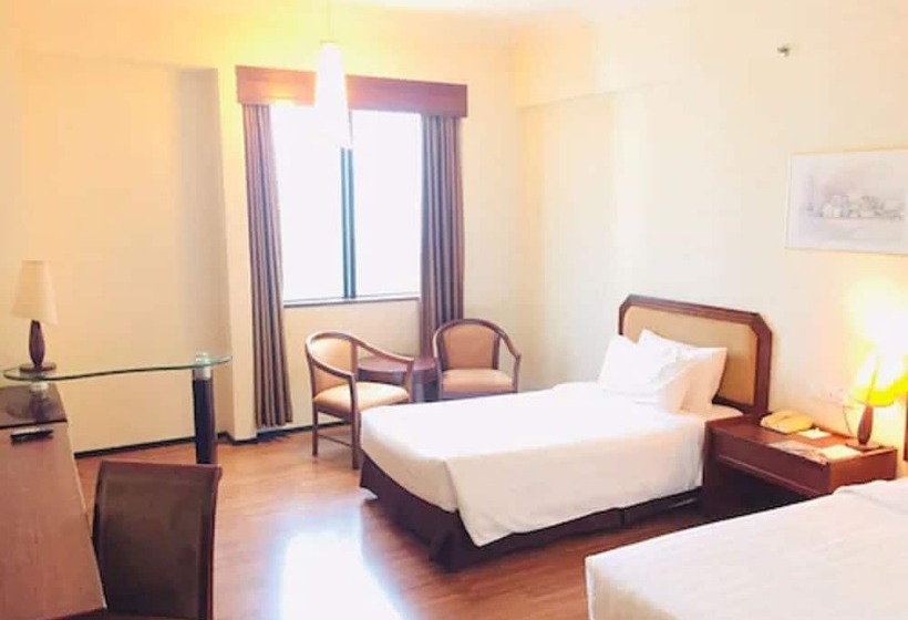 Номер Superior, Crystal Crown