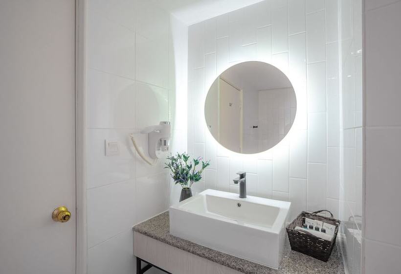 Номер Superior, Crystal Crown