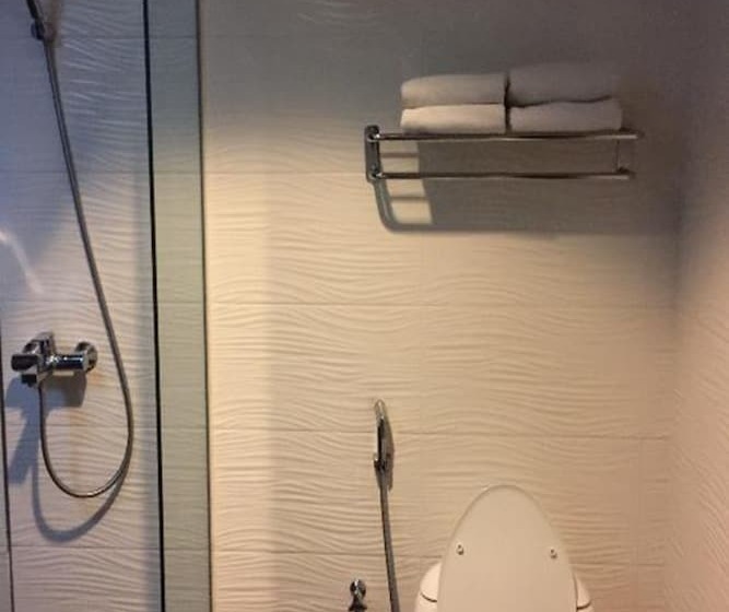 חדר אקזקיוטיב, Gbw