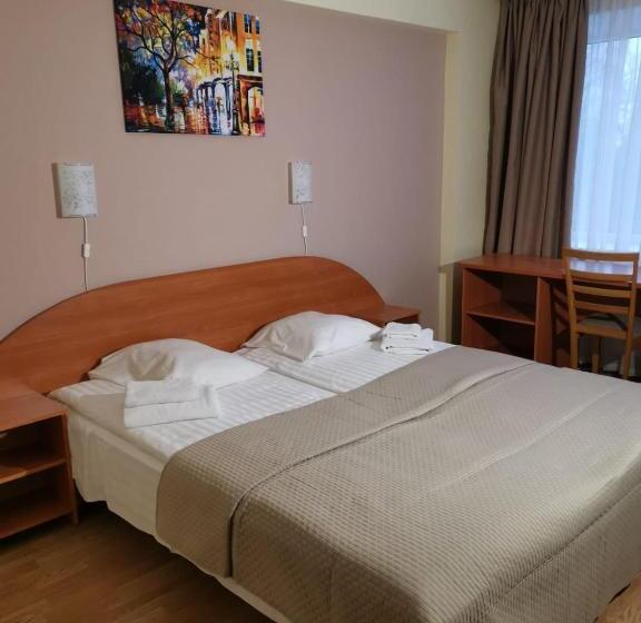 اتاق استاندارد, Latgale