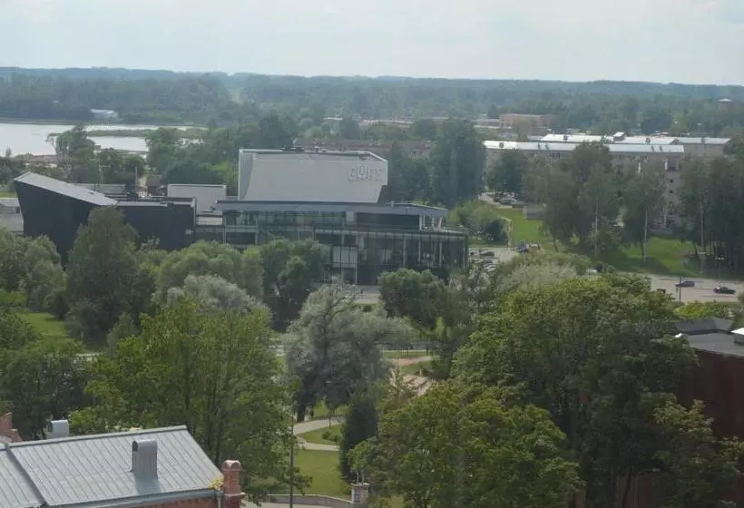 استودیوی استاندارد, Latgale