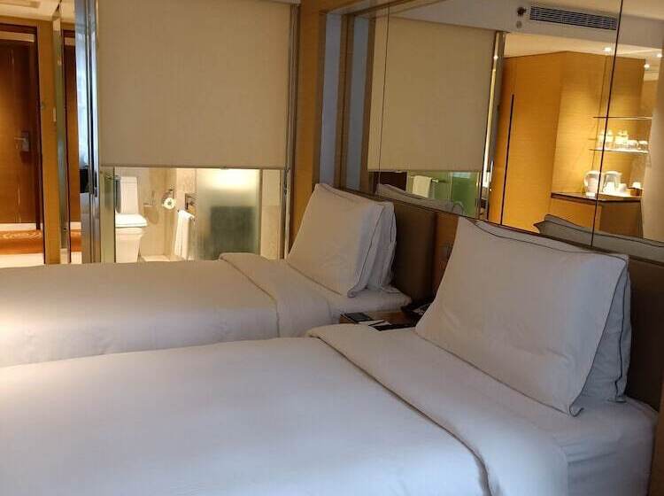 اتاق لوکس, Million Dragon