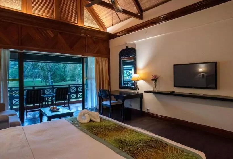 デラックスルーム, Nexus Resort & Spa Karambunai