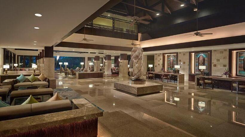 Полулюкс Вид на Море, Shangri La Rasa Ria, Kota Kinabalu