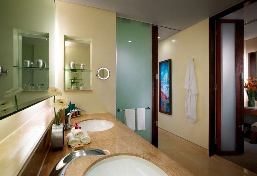 סוויטה אקזקיוטיב, Shangri La Rasa Ria, Kota Kinabalu