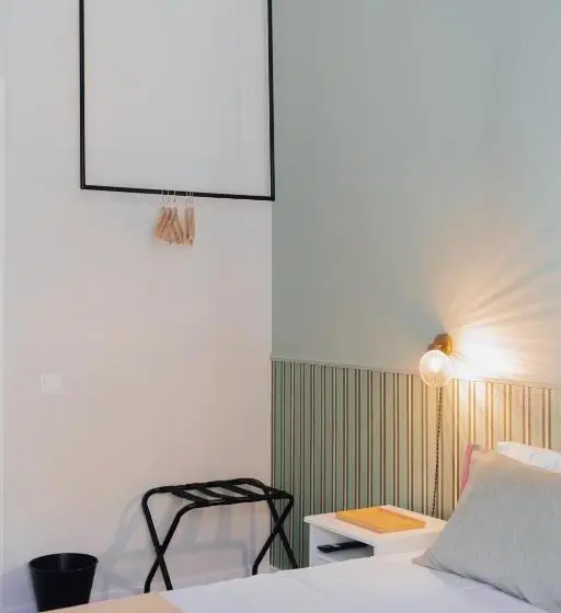 اتاق استاندارد با سرویس بهداشتی مشترک, Dear Faro   Guest House