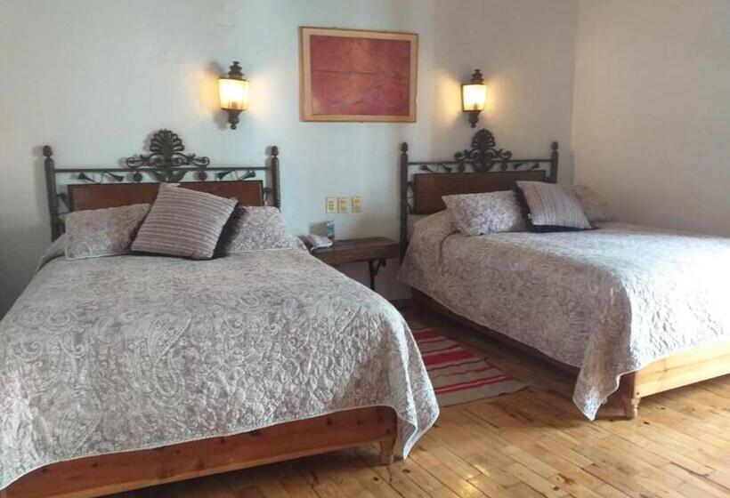 اتاق استاندارد سه نفره, Casa Del Pingorongo