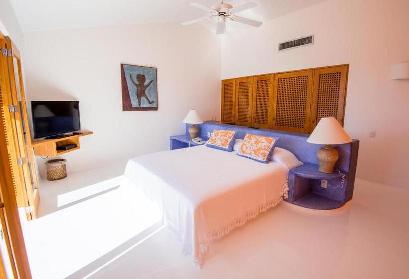 شقة لشخصين مزود بحمام سباحة, Playa Rosa Bungalows Careyes