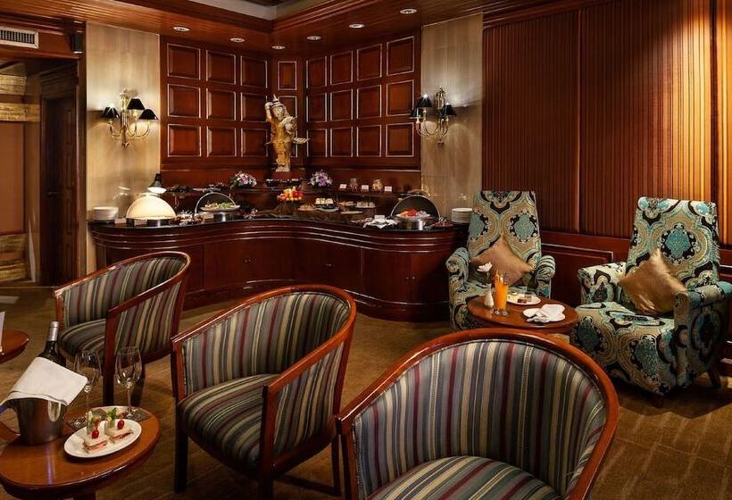 اتاق لوکس, Mercure Mandalay Hill Resort