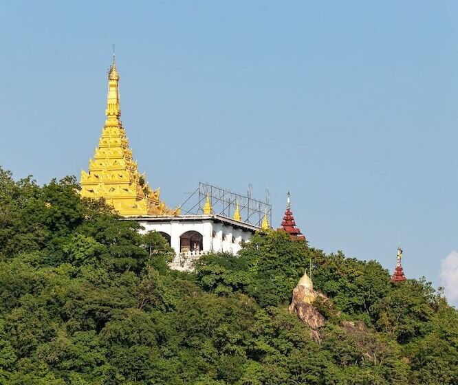 اتاق لوکس, Mercure Mandalay Hill Resort
