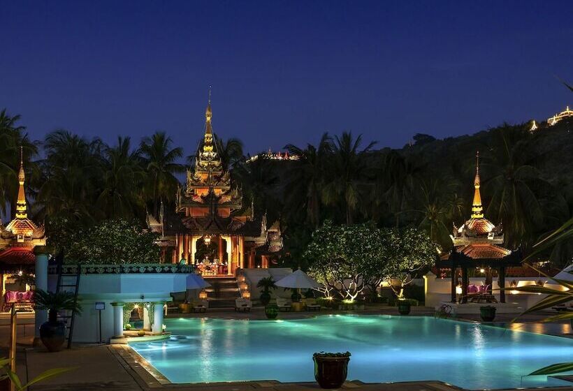 اتاق لوکس, Mercure Mandalay Hill Resort