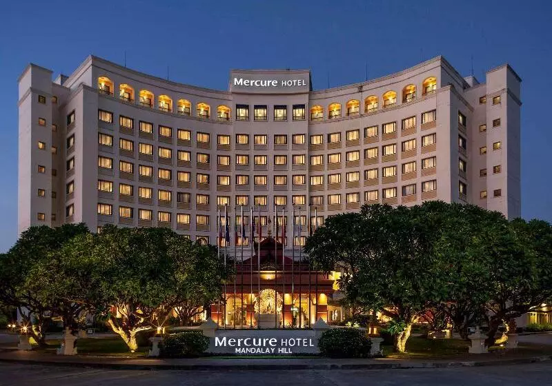 デラックスルーム, Mercure Mandalay Hill Resort