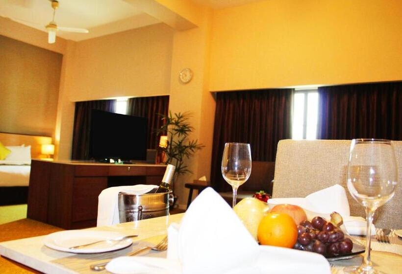 سوییت اجرایی, Summit Parkview Yangon