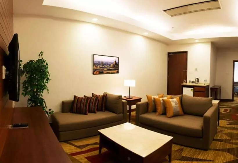 سوییت خانوادگی, Summit Parkview Yangon