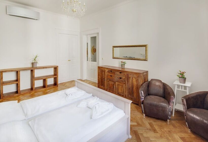 آپارتمان 3 خوابه, Selinor Old Town Apartments