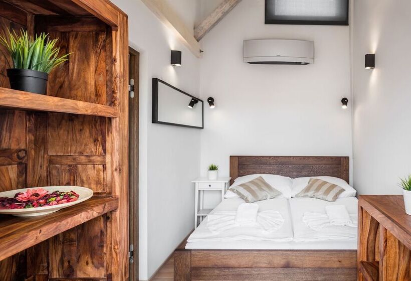 آپارتمان 3 خوابه, Selinor Old Town Apartments