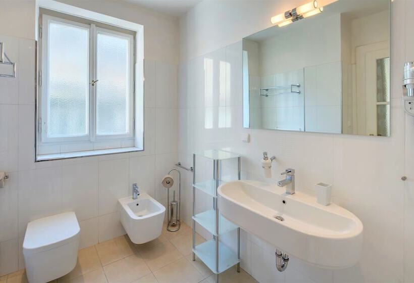 آپارتمان 3 خوابه, Selinor Old Town Apartments