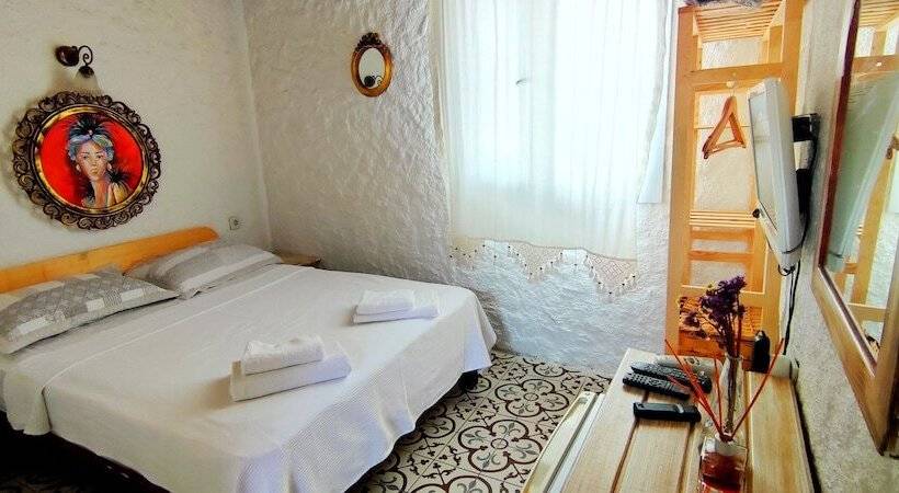 חדר סטנדרט, Afet Hanim Konagi