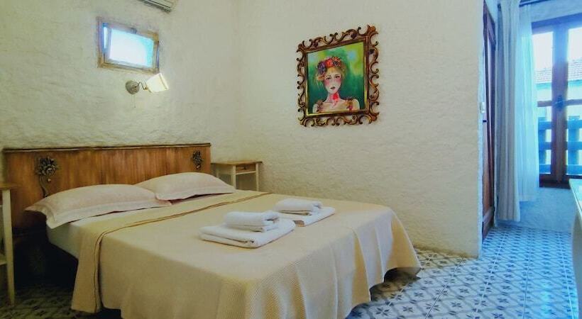 חדר סטנדרט, Afet Hanim Konagi