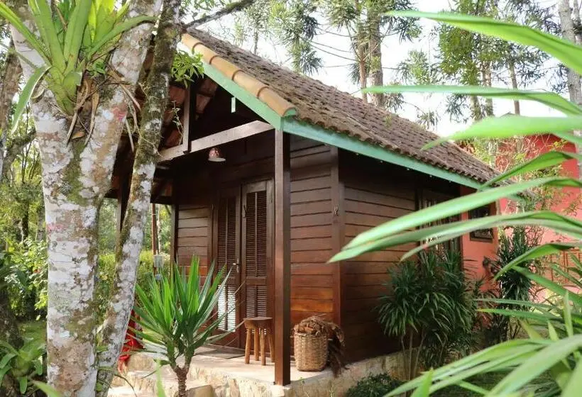 کلبه ییلاقی, Pousada Jardim Da Luz