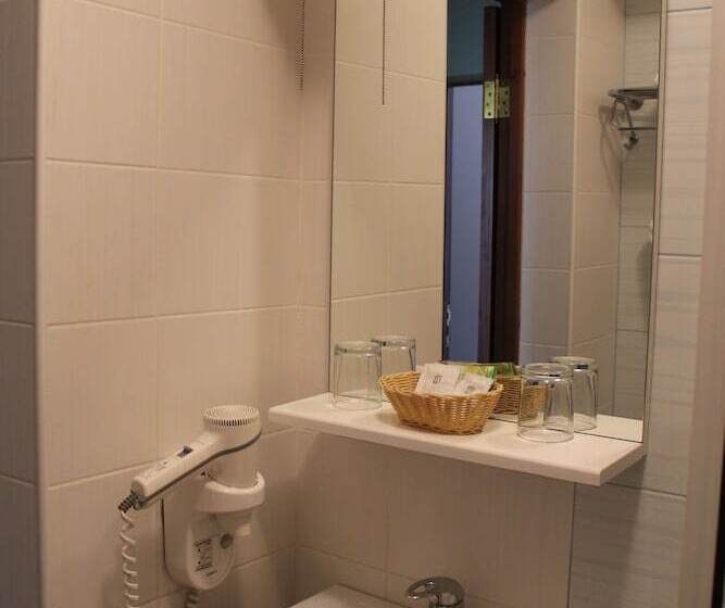 コンフォートルーム, Troparevo