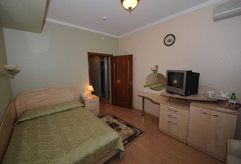 コンフォートルーム, Troparevo