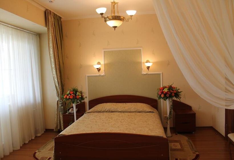 スタンダードスタジオ, Troparevo