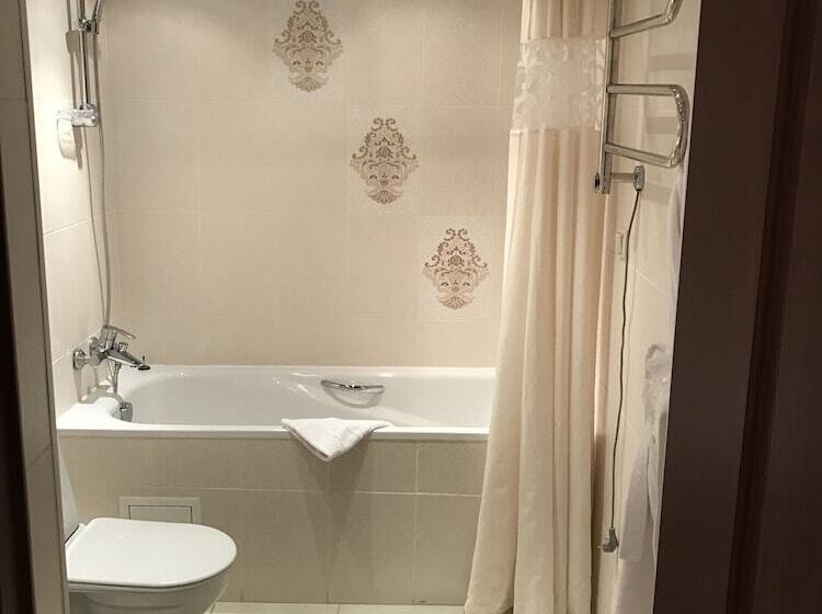 スイート, Troparevo