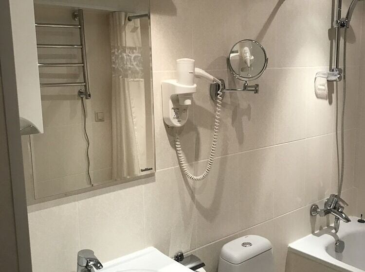 スイート, Troparevo