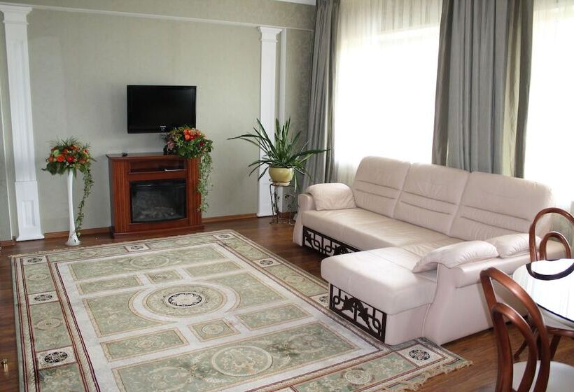 1ベッドルームアパートメント, Troparevo