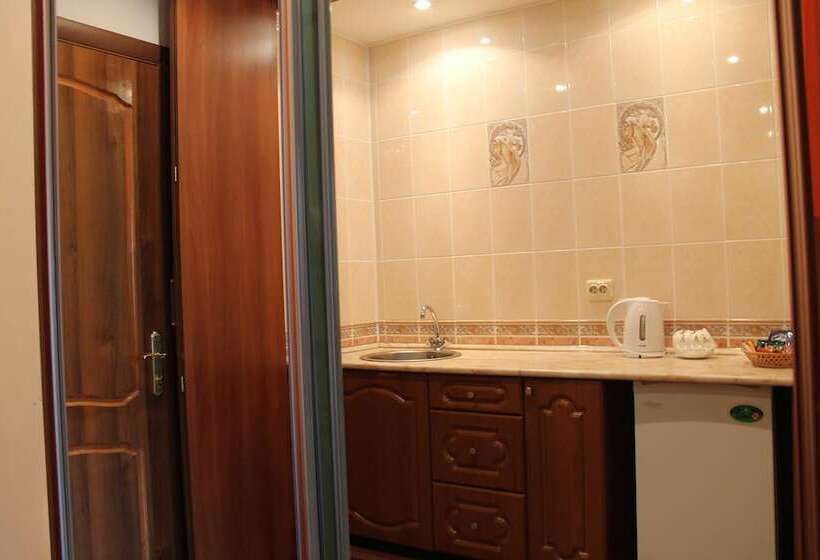 1ベッドルームアパートメント, Troparevo