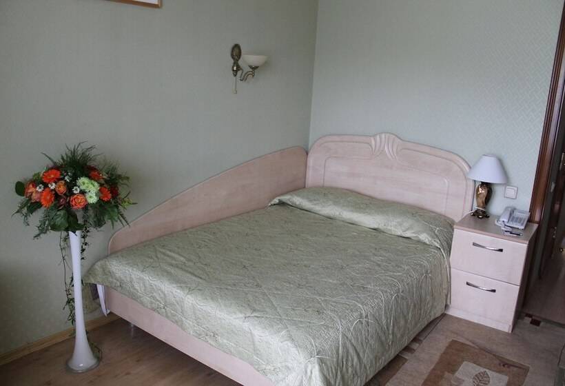 コンフォートルーム, Troparevo