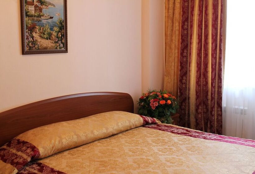 スイート, Troparevo