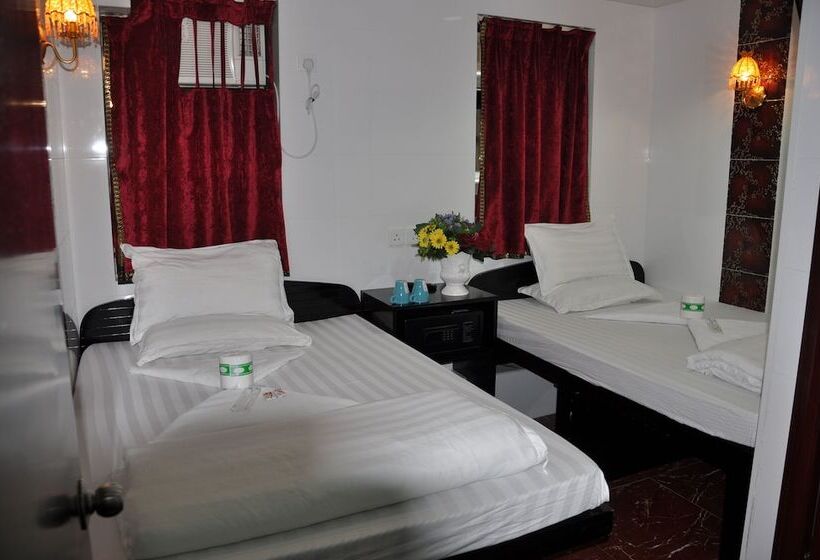 اتاق استاندارد سه نفره, New Guangzhou Guest House