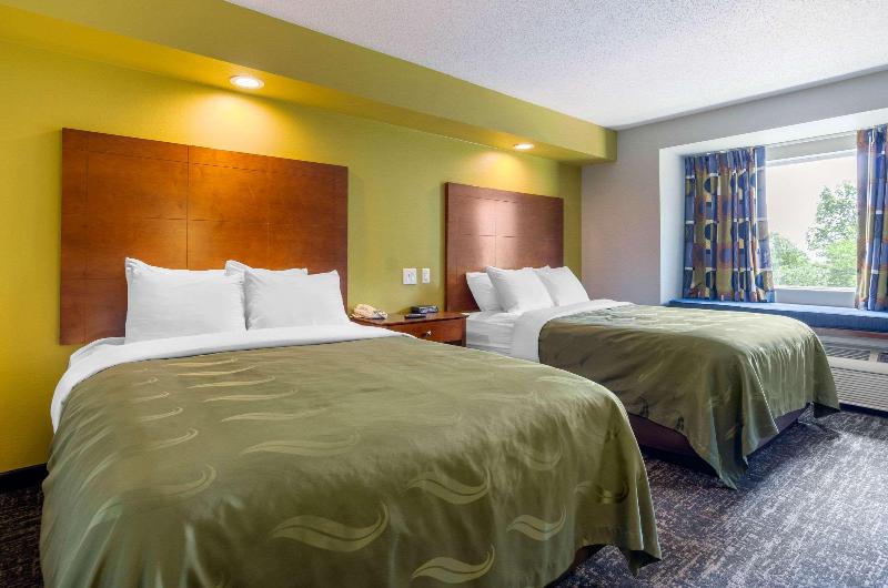 تختخواب در اتاق مشترک, New Guangzhou Guest House